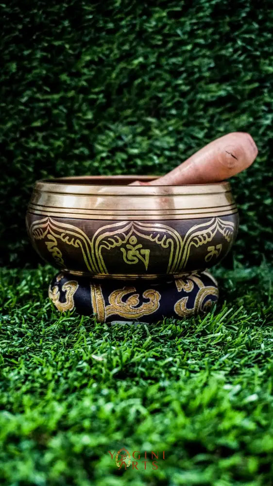 The Ganesh Singing Bowl carries the energy of new beginnings and wisdom. With Lord Ganesh carved at its center, it symbolizes success, protection, and clarity. Simple outer patterns keep the focus on this sacred figure. Its smooth, grounding tone calms the mind and supports meditation or intention setting, making it a meaningful companion for strength and mindful energy.