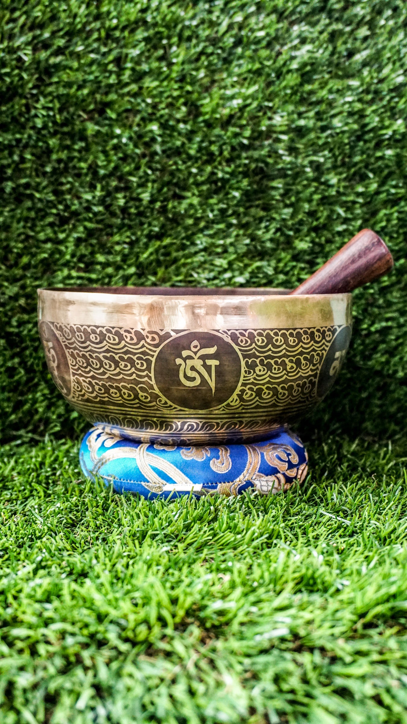 The Lotus Singing Bowl is a gentle reminder of inner peace and spiritual growth. A blooming lotus sits at its center, symbolizing purity and awakening. Around the bowl, each Om Mani Padme Hum syllable rests in a flower-like form, blending mantra and beauty. Its soft, steady tone supports stillness, clarity, and calm.