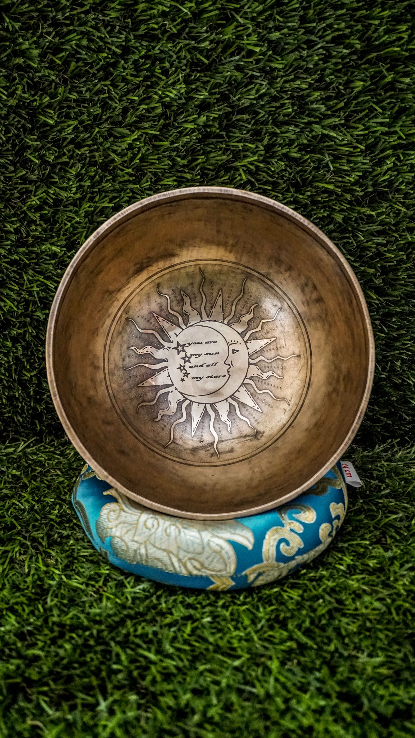 The Special Gift Singing Bowl is a symbol of gratitude, love, and connection. Featuring a blessing symbol at its center and elegant engravings throughout, it produces gentle tones that inspire peace and presence. A meaningful choice for any special occasion or mindful moment.