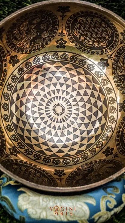 The Cosmos Singing Bowl features detailed celestial engravings and sacred mantras, symbolizing the infinite universe and spiritual unity. Handcrafted by Himalayan artisans, it produces rich, resonant tones that open your mind and spirit. Ideal for meditation and sound healing, this bowl helps you connect with cosmic energy and find inner peace through its expansive, clear sound.