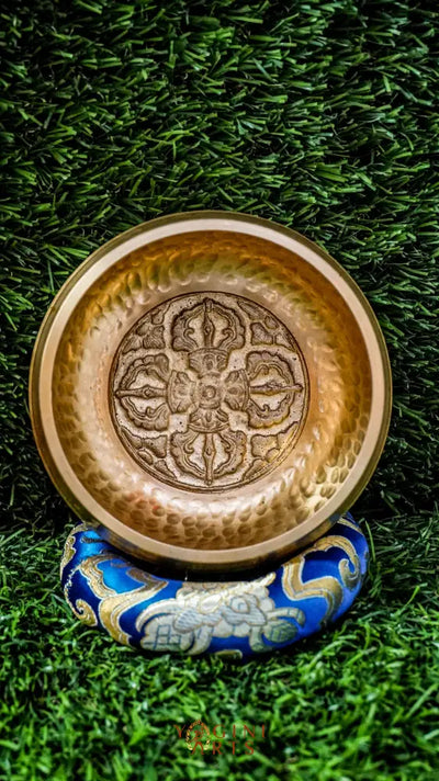The Dotted Vajra Singing Bowl features the Vajra symbol for spiritual power and balance, with a simple dotted texture that keeps the design natural. Its clear, calming tone offers grounding strength for meditation and intention setting.